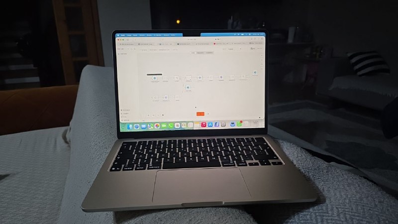 MacBook Air 13"